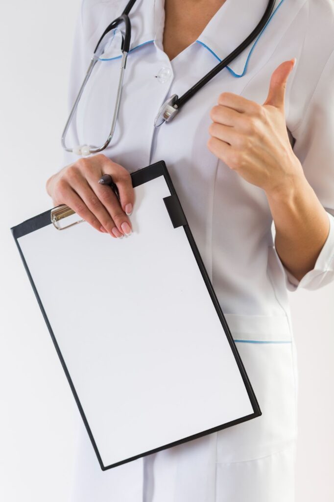 Odontología y Medicina Salud - Atención odontológica y médica de alta calidad con una tienda en línea de productos para tu bienestar integral.
