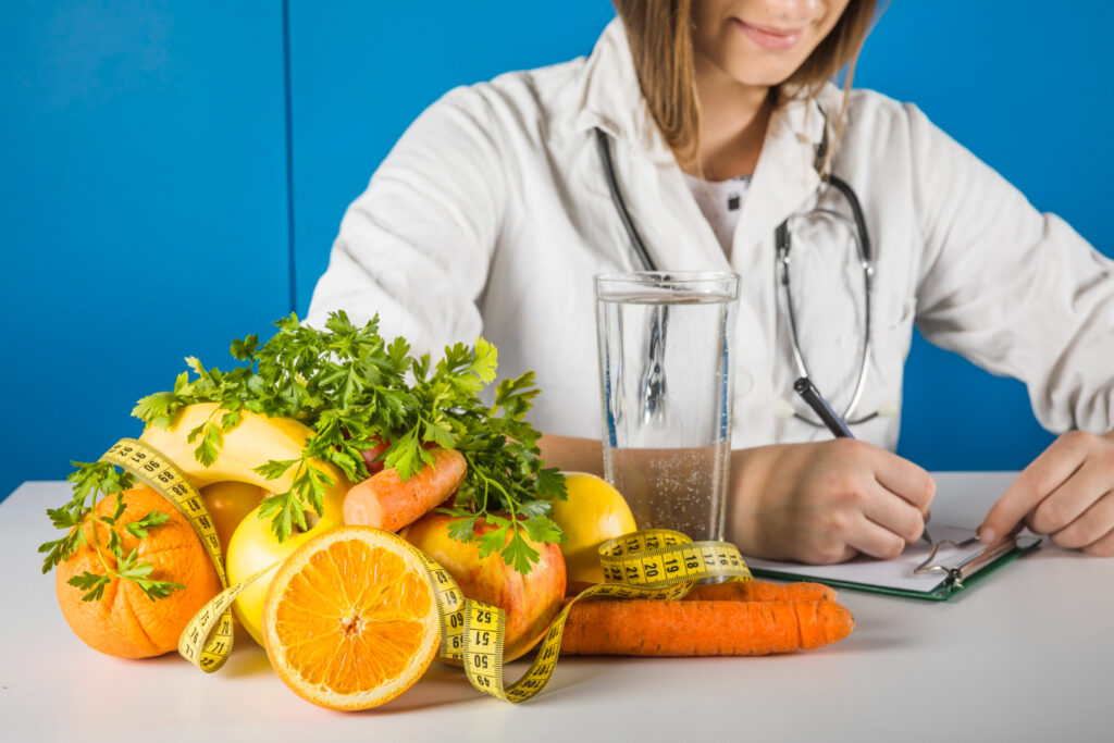 Odontología y Medicina Salud - Atención odontológica y médica de alta calidad con una tienda en línea de productos para tu bienestar integral.
