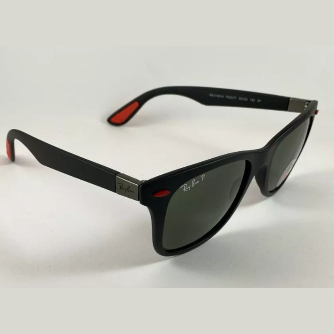 Ray-Ban Scuderia Ferrari originales, con lentes en negro o azul y patillas combinadas en rojo + color de lente. Diseño premium con espíritu deportivo. ¡Comprá online y destacate!