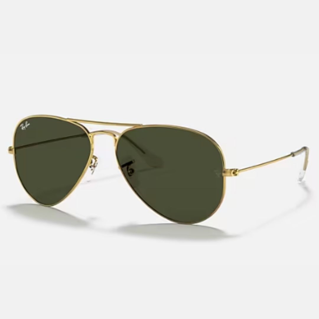 Ray-Ban Aviator New con armazón dorado y lentes Green G-15. Estilo clásico, talle estándar y protección solar de alta calidad.
